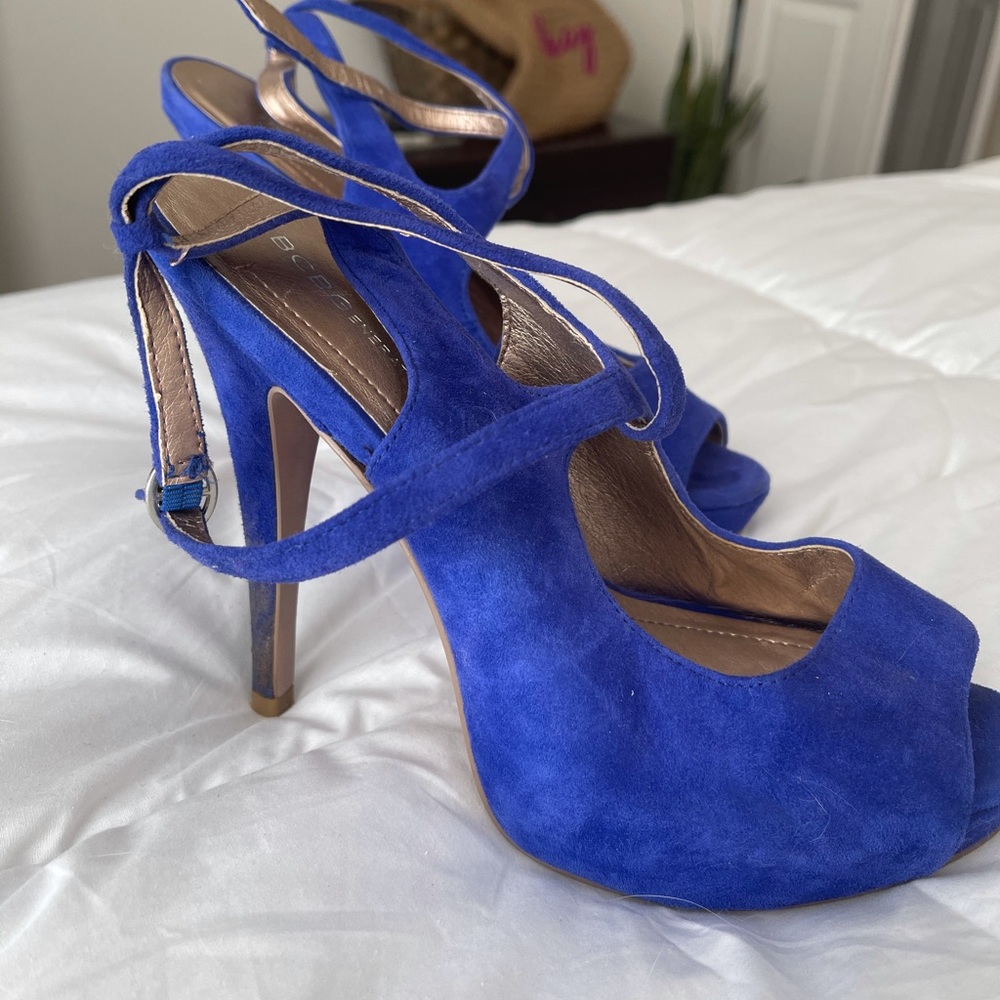 💙 Vibrant Cobalt Blue BCBGeneration Heels